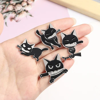 Vihane loomade must kass ja nuga Emailiga nõela Eriline disain sõle cartoon rinnamikrofon pin badge Kingitusi sõpradele, kes armastavad kassid