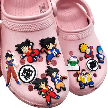 11Pcs/Set kuuma Jaapani Anime Kinga Võlusid PVC Kinga Tarvikud kinga Kaunistamiseks Sobivad Croc Võlusid Puukingad Jibz Kids X-mas Kingitused